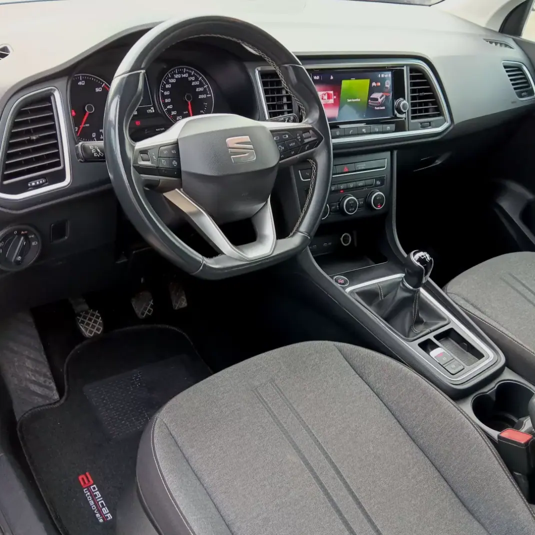 SEAT Ateca 2022 - 22500 EUR, 104680 km - AUTO.MOTO.pt - 104680km - foto 12 de 27