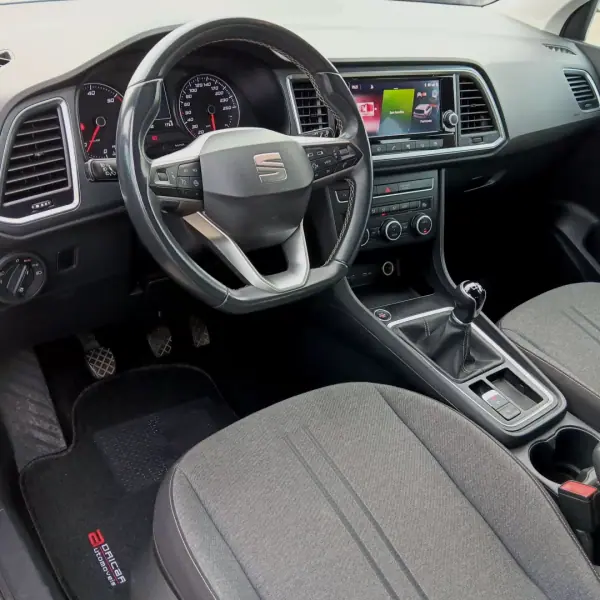 SEAT Ateca 2022 - 22500 EUR, 104680 km - AUTO.MOTO.pt - 104680km - foto 12 de 27