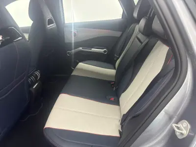 BYD Atto 3 2023 - 27500 EUR, 30000 km - 30000km - foto 8 de 12