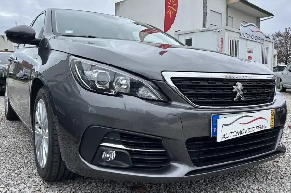 Peugeot 308 2020 - 15500 EUR, 73870 km - AUTO.MOTO.pt - 73870km - foto 17 de 17