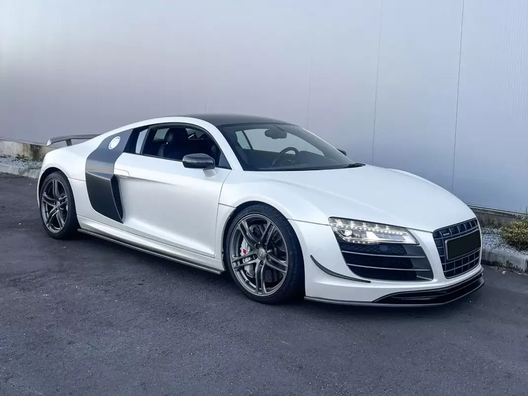 Audi R8 Coupé 2014 - 89900 EUR, 83500 km - AUTO.MOTO.pt - 83500km - foto 1 de 15