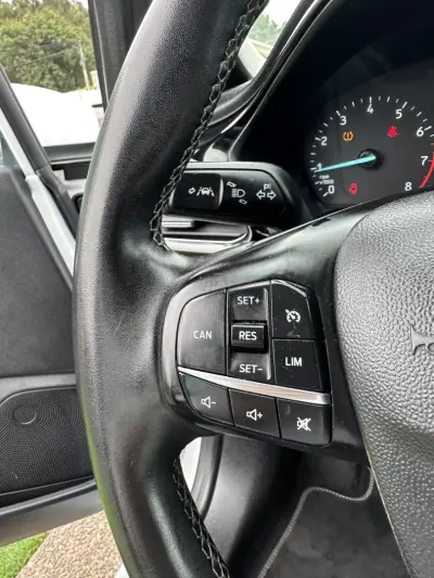 Ford Fiesta 2022 - 12900 EUR, 120000 km - AUTO.MOTO.pt - 120000km - foto 41 de 57