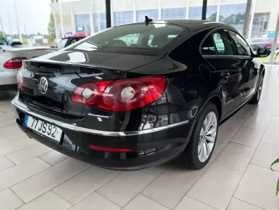 Volkswagen Passat CC 2010 - 13990 EUR, 162335 km - AUTO.MOTO.pt - 162335km - foto 19 de 21