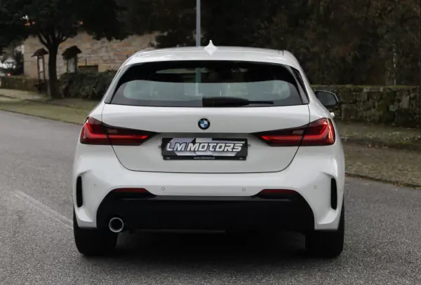 BMW 116 2020 - 22990 EUR, 121000 km - AUTO.MOTO.pt - 121000km - foto 8 de 33