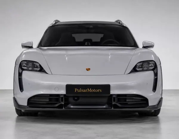 Porsche Taycan 2023 - 119000 EUR, 19100 km - AUTO.MOTO.pt - 19100km - foto 2 de 15