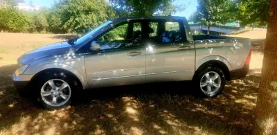 SsangYong Actyon Sports 2008 - 9990 EUR, 134000 km - AUTO.MOTO.pt - 134000km - foto 2 de 24