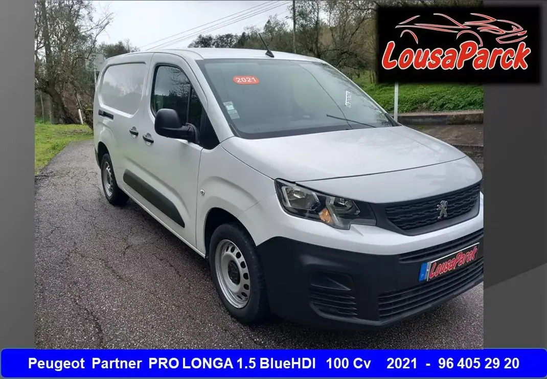 Peugeot Partner 1.5 BlueHDI Pro Longa 3L 2021 - 12900 EUR, 154760 km - AUTO.MOTO.pt - 154760km - foto 1 de 12