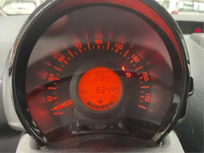 Peugeot 108 2021 — photo 6 of 6