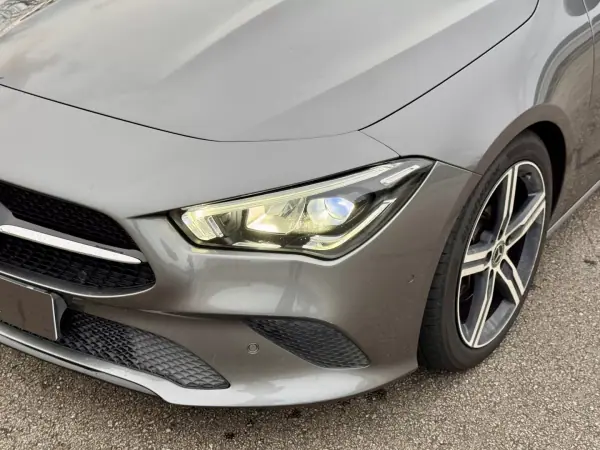 Mercedes-Benz CLA 180 2019 - 26500 EUR, 80000 km - AUTO.MOTO.pt - 80000km - foto 11 de 29