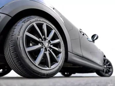 MINI 2024 - 20900 EUR, 50900 km - AUTO.MOTO.pt - 50900km - foto 11 de 35