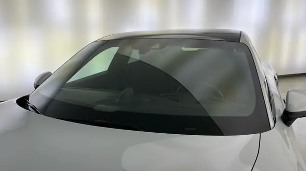 Porsche Taycan 2022 - 39833 EUR, 83000 km - 83000km - foto 8 de 8