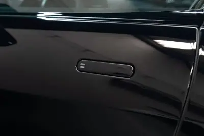 Aston Martin V8 Vantage Coupe 2019 - 144950 EUR, 31000 km - 31000km - foto 16 de 45