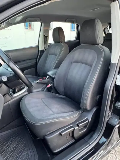Nissan Qashqai 2010 - 8950 EUR, 115000 km - 115000km - foto 10 de 25