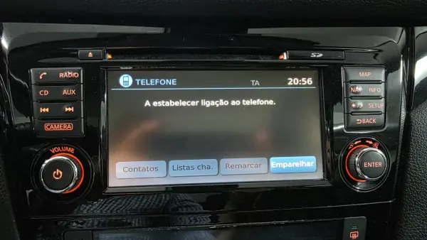 Nissan Qashqai 2015 - 17990 EUR, 157000 km - AUTO.MOTO.pt - 157000km - foto 11 de 24