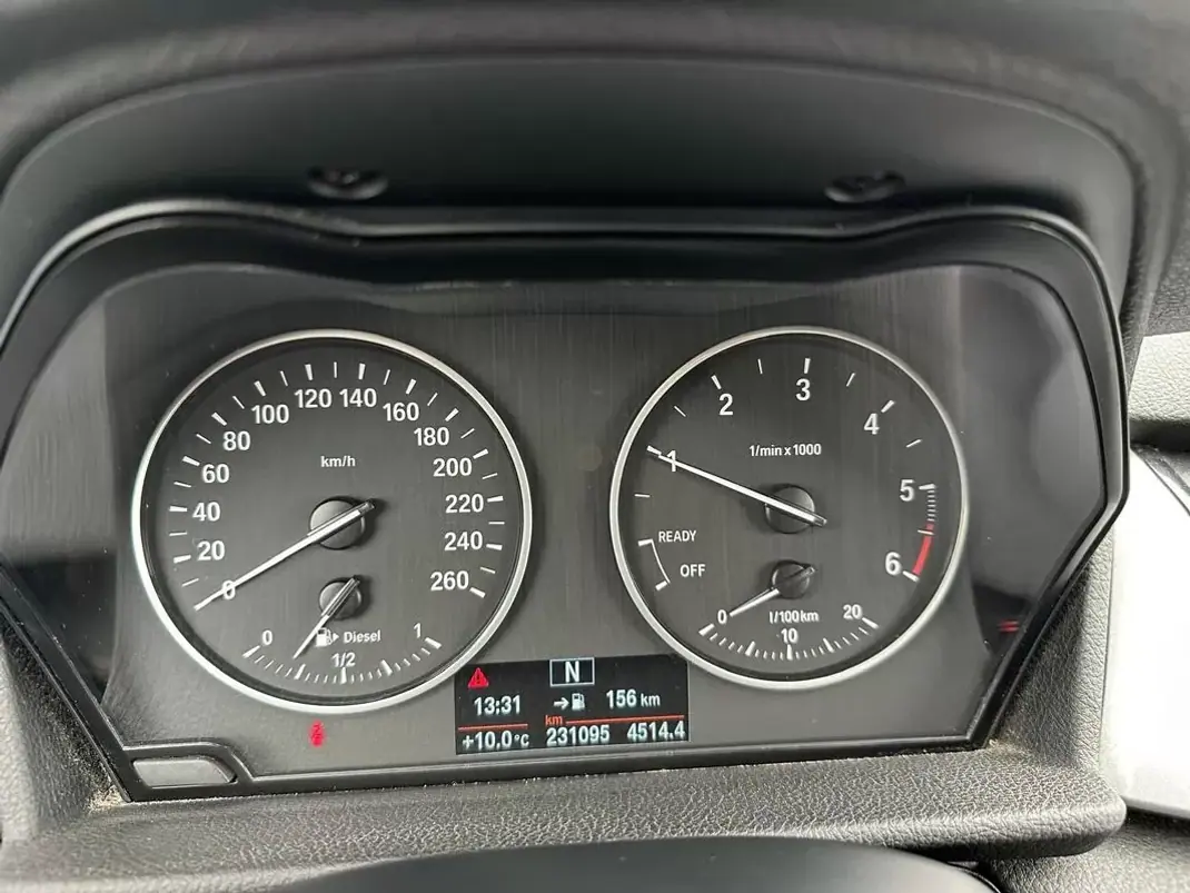 BMW 216 Gran Tourer 2016 - 12790 EUR, 231095 km - AUTO.MOTO.pt - 231095km - foto 10 de 14