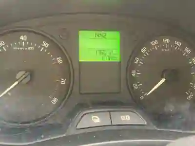 Skoda Fabia 2011 - 3000 EUR, 177000 km - 177000km - foto 3 de 7