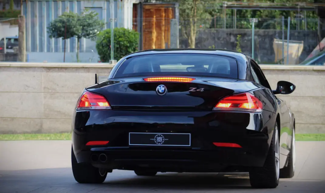 BMW Z4 2012 - 21000 EUR, 203000 km - AUTO.MOTO.pt - 203000km - foto 30 de 31