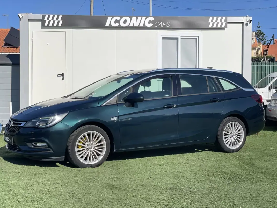 Opel Astra Sports Tourer 2017 - 9500 EUR, 131350 km - AUTO.MOTO.pt - 131350km - foto 1 de 33