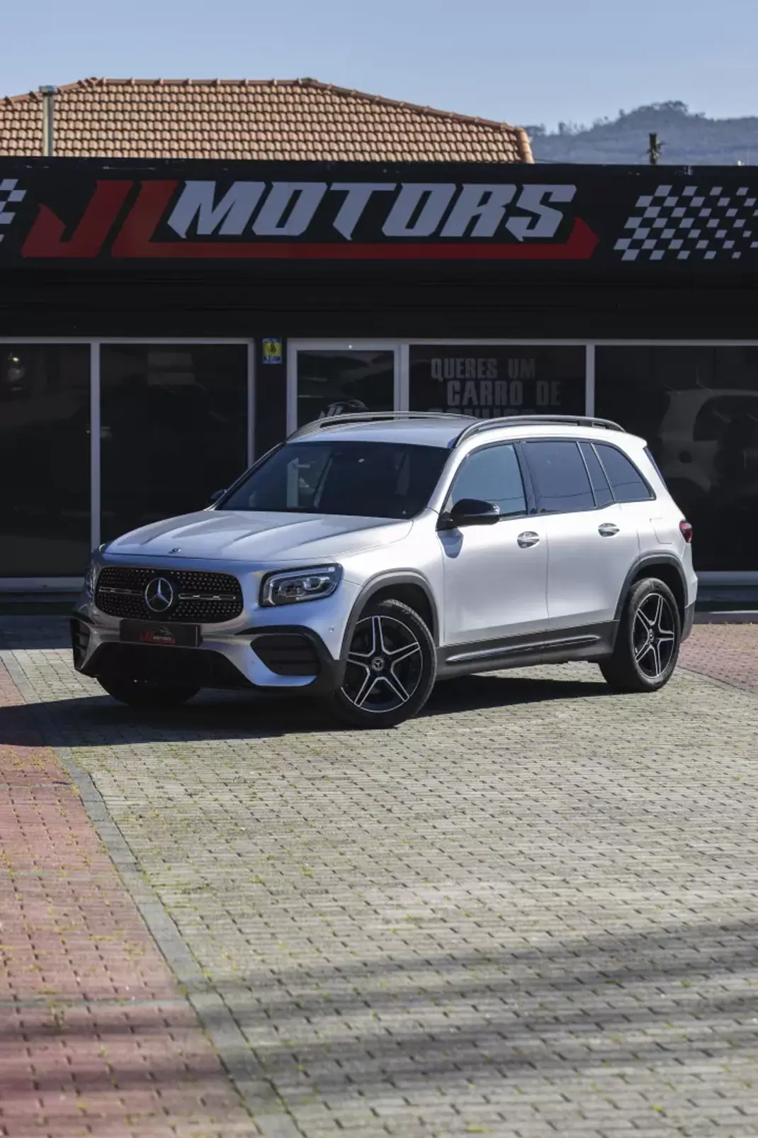 Mercedes-Benz GLB 180 2021 - 36900 EUR, 120020 km - AUTO.MOTO.pt - 120020km - foto 2 de 34