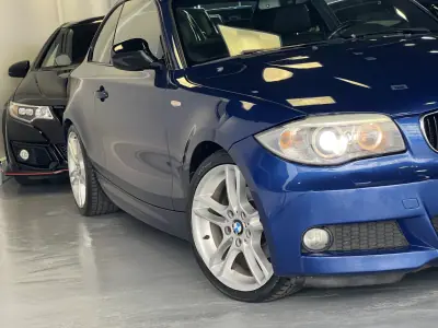 BMW 120 2011 - 12990 EUR, 239000 km - AUTO.MOTO.pt - 239000km - foto 32 de 36