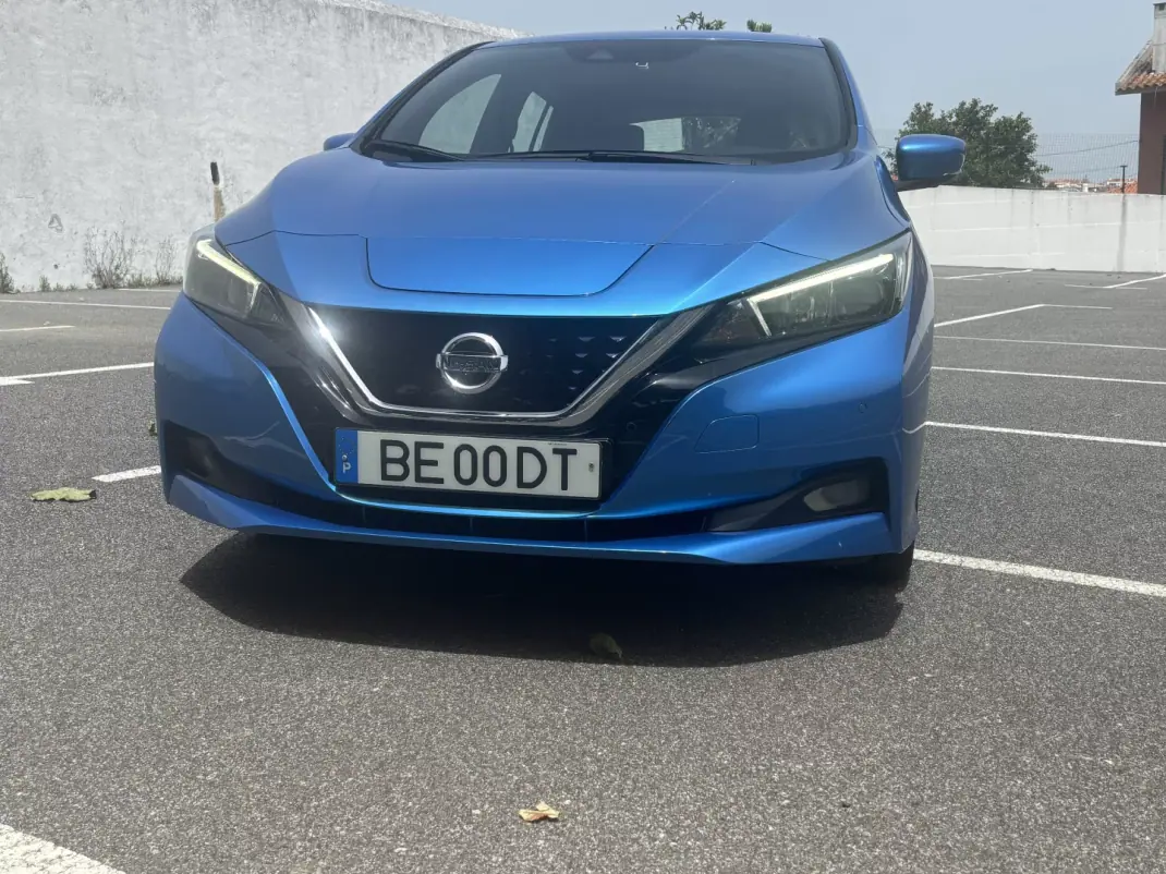Nissan Leaf 2020 - 14500 EUR, 70000 km - AUTO.MOTO.pt - 70000km - foto 1 de 14