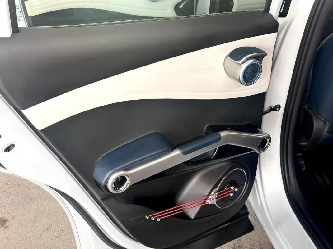 BYD Atto 3 2023 - 26900 EUR, 68525 km - AUTO.MOTO.pt - 68525km - foto 14 de 30