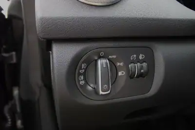 Audi A3 Cabrio 2009 - 11990 EUR, 180000 km - AUTO.MOTO.pt - 180000km - foto 21 de 42