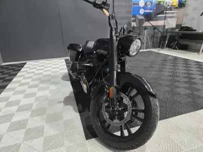 BMW R 18 Roctane 2023 - 22999 EUR, 2500 km - AUTO.MOTO.pt - 2500km - foto 3 de 17