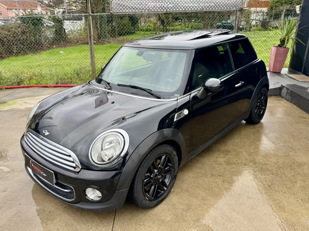 MINI Cooper 2013 - 9999 EUR, 170000 km - AUTO.MOTO.pt - 170000km - foto 5 de 25
