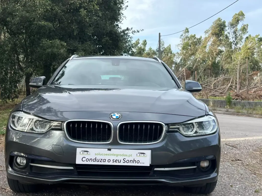 BMW 318 2017 - 18900 EUR, 156599 km - AUTO.MOTO.pt - 156599km - foto 3 de 30
