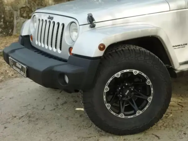 Jeep Wrangler Unlimited 2013 - 46500 EUR, 154453 km - AUTO.MOTO.pt - 154453km - foto 8 de 18