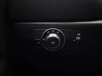 Alfa Romeo Tonale 2023 - 31450 EUR, 138315 km - AUTO.MOTO.pt - 138315km - foto 27 de 43