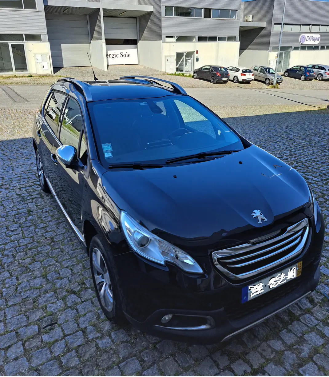Peugeot 2008 2015 - 9100 EUR, 147000 km - AUTO.MOTO.pt - 147000km - foto 4 de 11