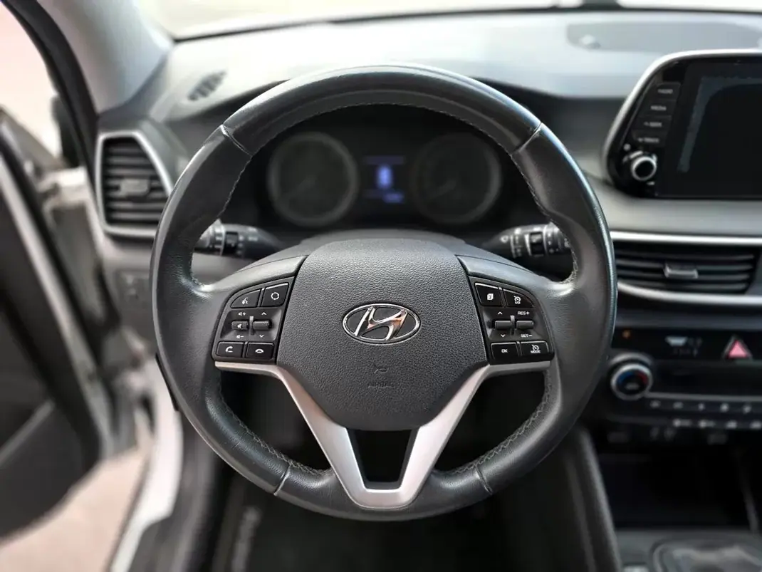 Hyundai Tucson 2019 - 18250 EUR, 137900 km - AUTO.MOTO.pt - 137900km - foto 14 de 31