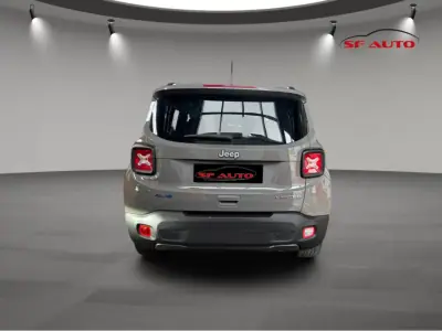 Jeep Renegade 2022 - 20490 EUR, 84266 km - AUTO.MOTO.pt - 84266km - foto 7 de 18