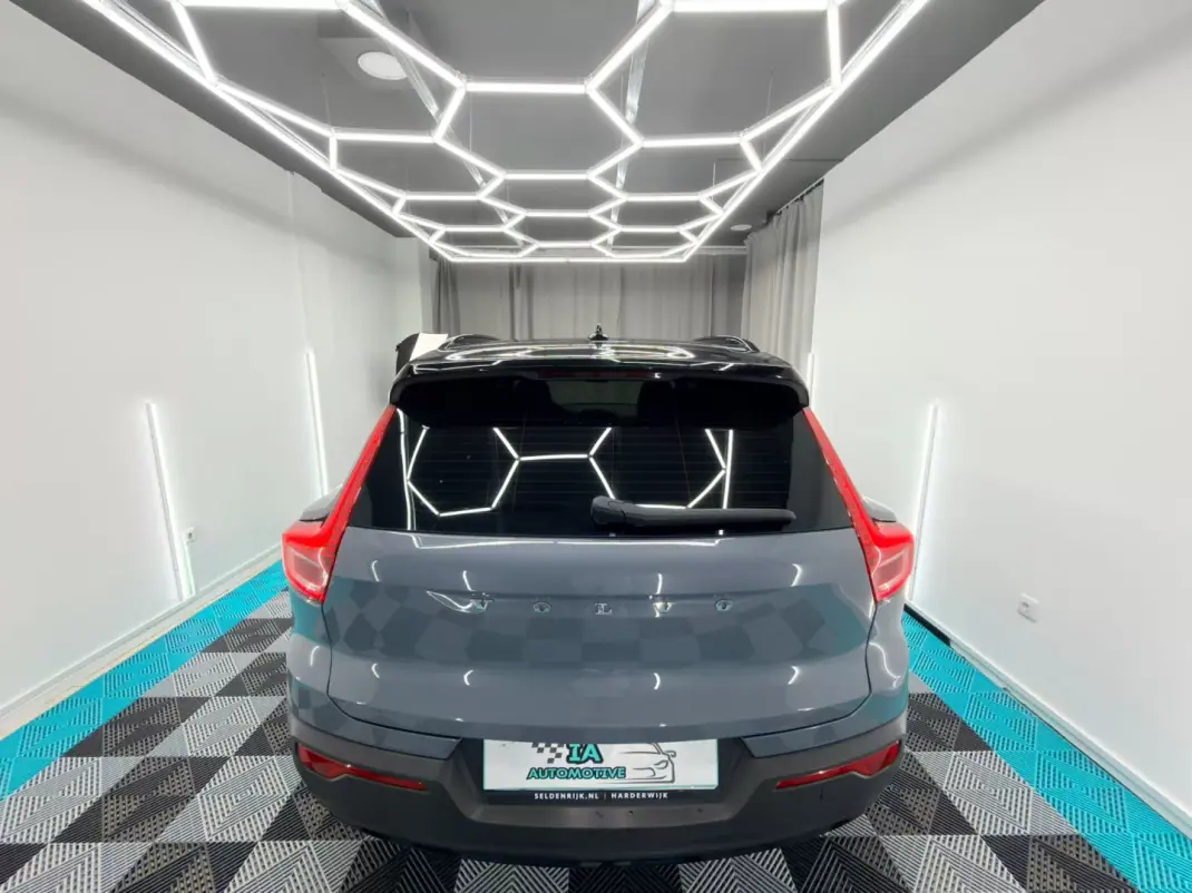Volvo XC 40 2020 - 25999 EUR, 159000 km - AUTO.MOTO.pt - 159000km - foto 7 de 24