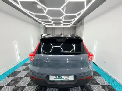 Volvo XC 40 2020 - 25999 EUR, 159000 km - AUTO.MOTO.pt - 159000km - foto 7 de 24