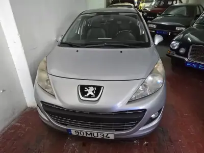 Peugeot 207 2012 - 5950 EUR, 103487 km - AUTO.MOTO.pt - 103487km - foto 2 de 20