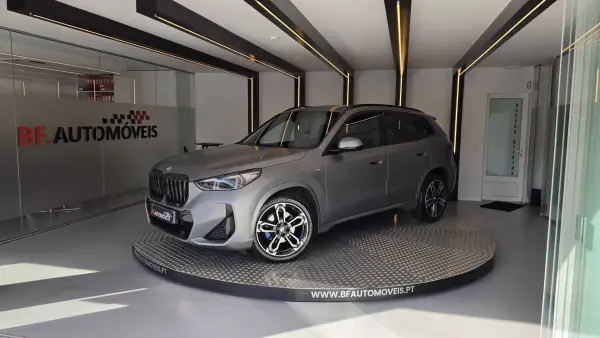 BMW X1 2022 — foto 2 de 64