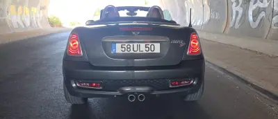 MINI Roadster 2012 - 14750 EUR, 118000 km - 118000km - foto 8 de 32