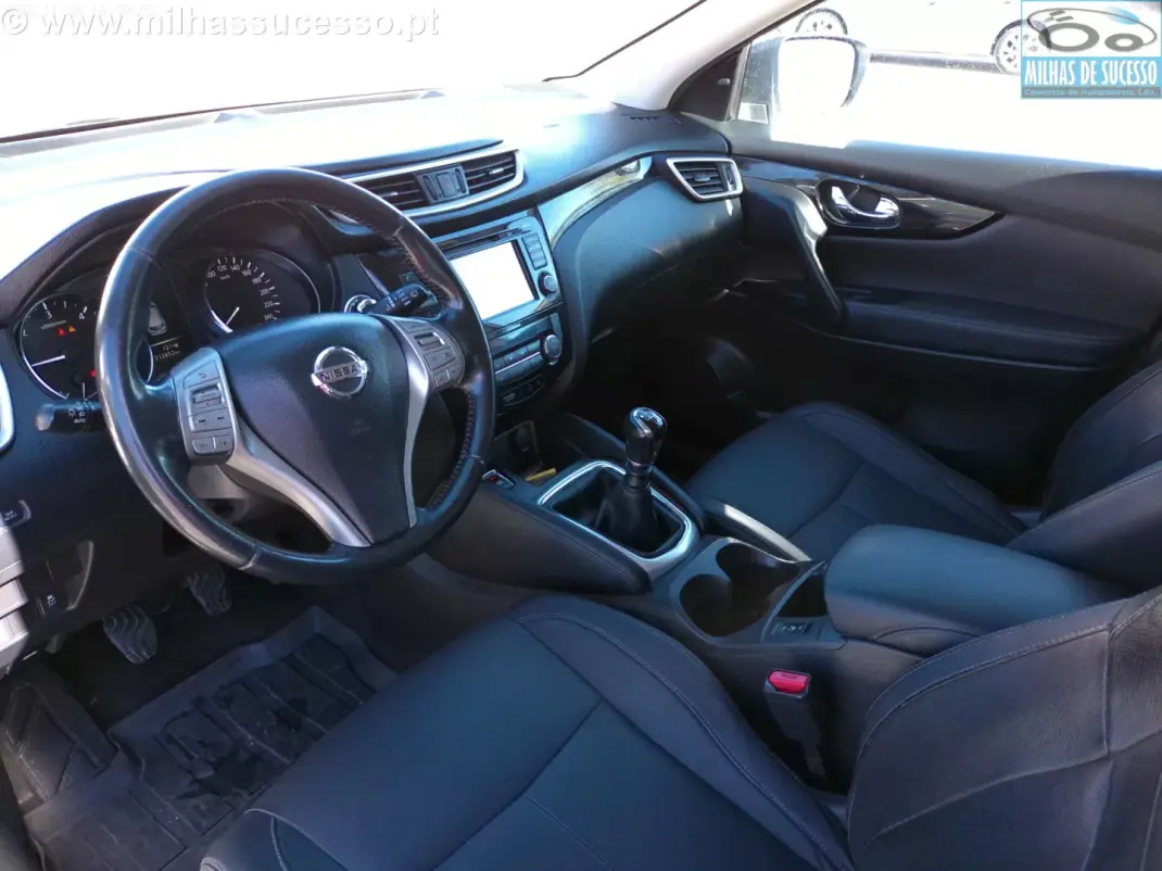 Nissan Qashqai 2015 - 12850 EUR, 212000 km - 212000km - foto 20 de 31