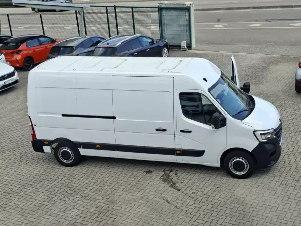 Renault Master 2024 - 23000 EUR, 66500 km - AUTO.MOTO.pt - 66500km - foto 17 de 17