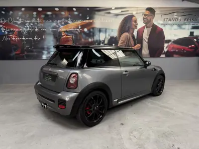 MINI Cooper S 2008 - 10900 EUR, 125000 km - AUTO.MOTO.pt - 125000km - foto 4 de 13