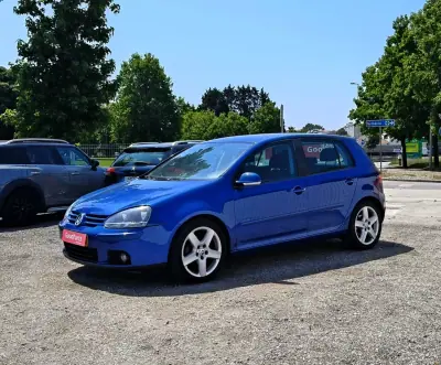 Volkswagen Golf 2006 - 5900 EUR, 308000 km - AUTO.MOTO.pt - 308000km - foto 6 de 24