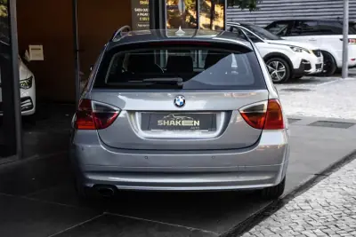 BMW 318 2008 - 6900 EUR, 314052 km - foto 6 de 22