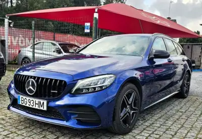 Mercedes-Benz C 300 2020 - 41500 EUR, 94000 km - AUTO.MOTO.pt - 94000km - foto 28 de 46