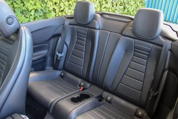 Mercedes-Benz E 220 2018 - 39900 EUR, 106000 km - AUTO.MOTO.pt - 106000km - foto 16 de 21