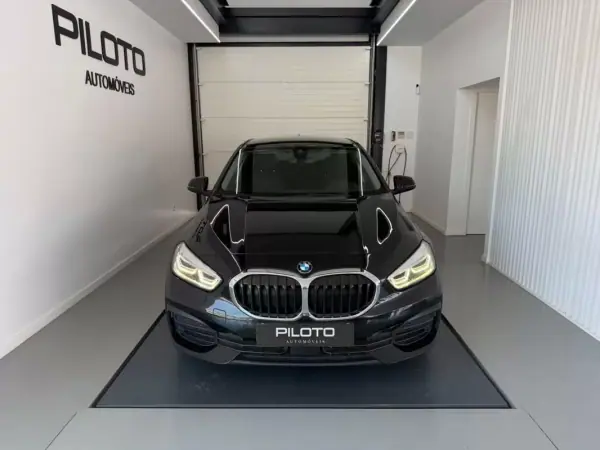 BMW 116 2021 - 18990 EUR, 126816 km - AUTO.MOTO.pt - 126816km - foto 26 de 30