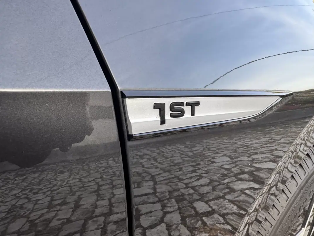 Volkswagen ID.3 2020 - 19900 EUR, 93000 km - AUTO.MOTO.pt - 93000km - foto 27 de 44