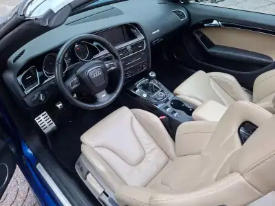 Audi A5 Cabrio 2009 - 17500 EUR, 234000 km - AUTO.MOTO.pt - 234000km - foto 24 de 36